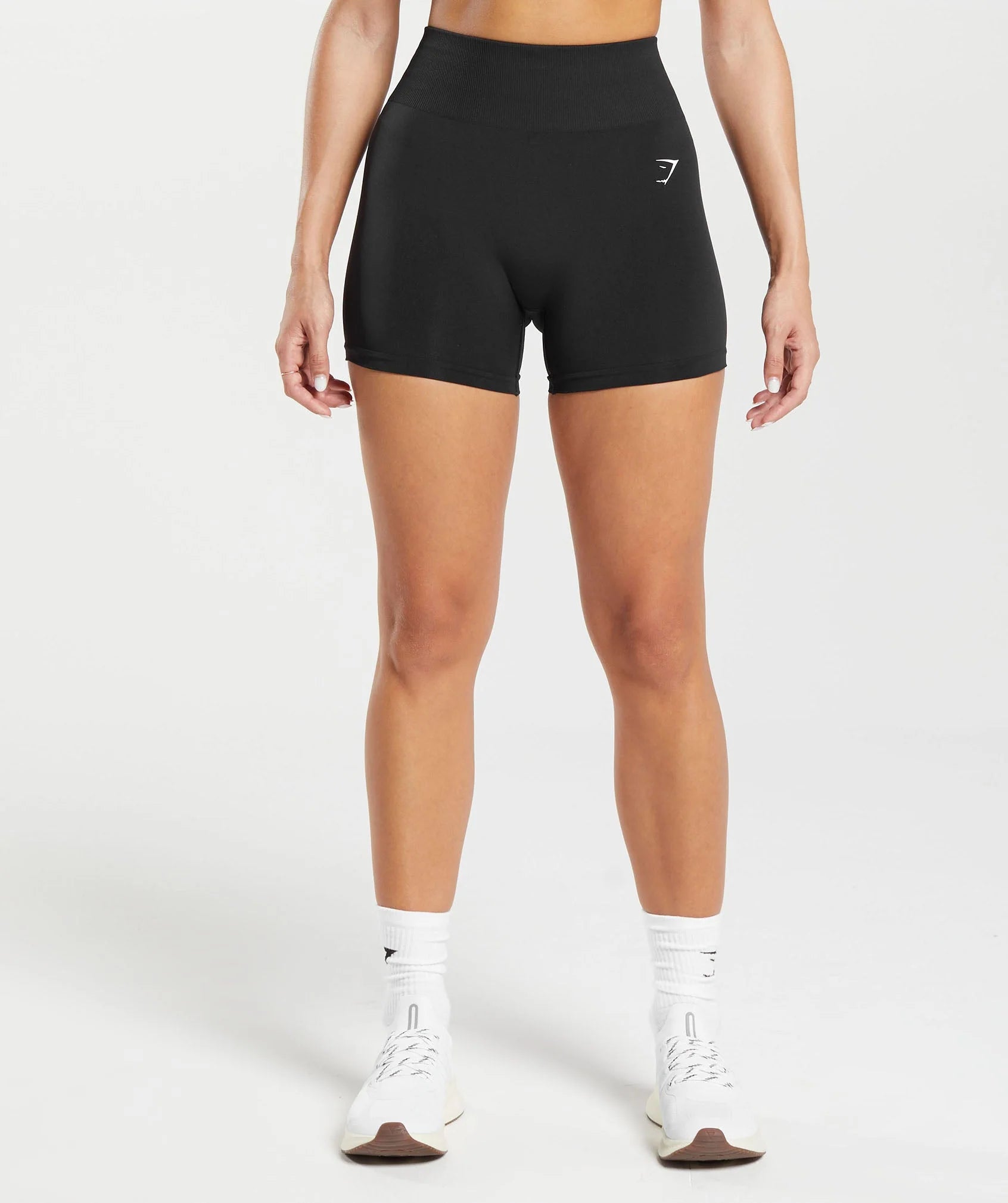 EVERYDAY SEAMLESS SHORTS PRE-ORDER