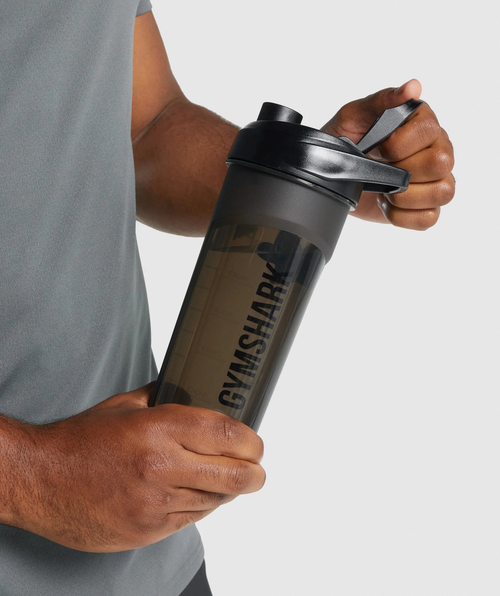 SHAKER BOTTLE