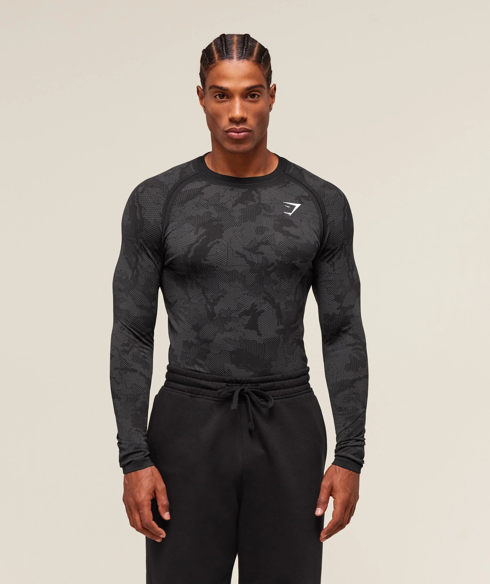 GEO SEAMLESS LONG SLEEVE T-SHIRT PRE ORDER