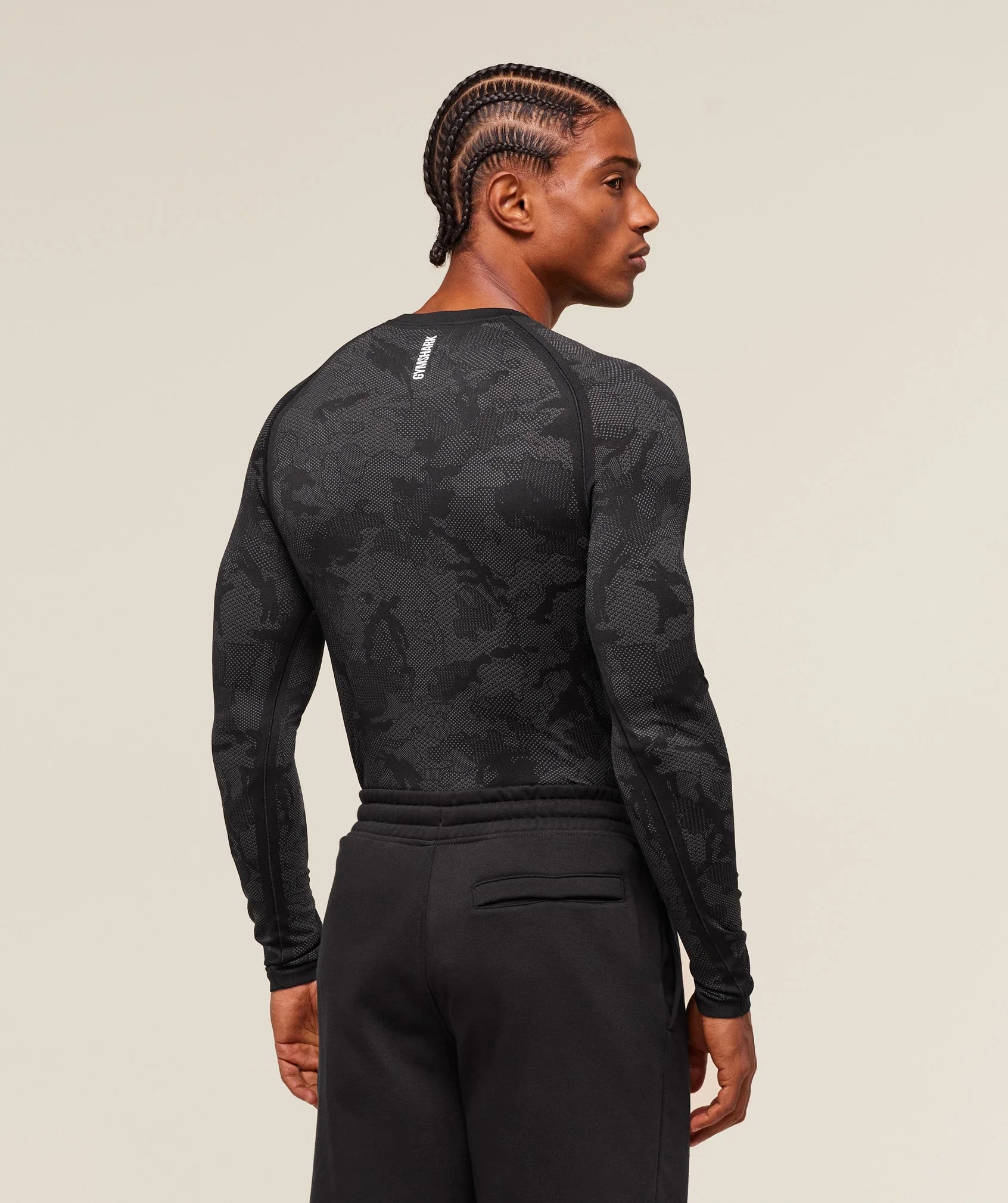 GEO SEAMLESS LONG SLEEVE T-SHIRT PRE ORDER