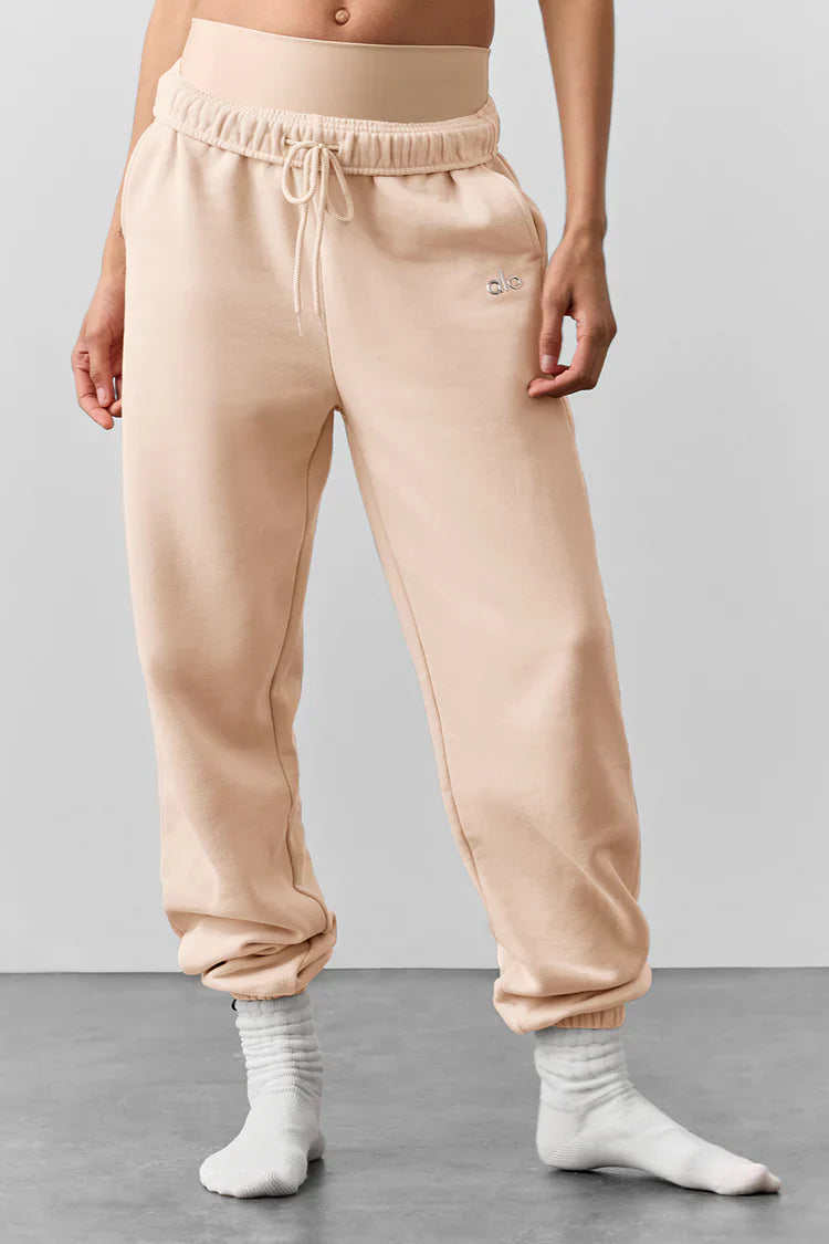 ACCOLADE SWEATPANT PRE ORDER