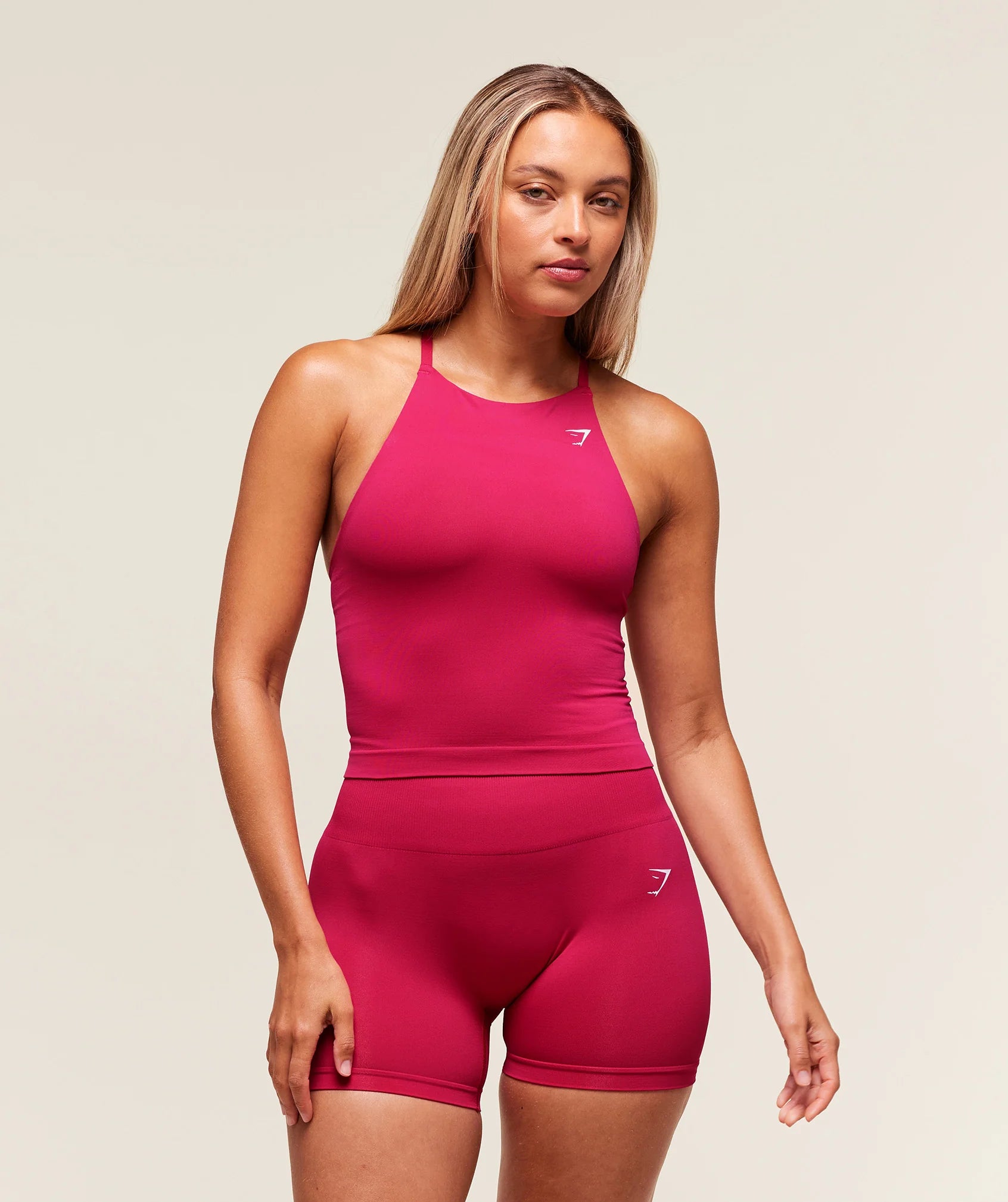 EVERYDAY SEAMLESS TANK WITH SHELF PRE-ORDER