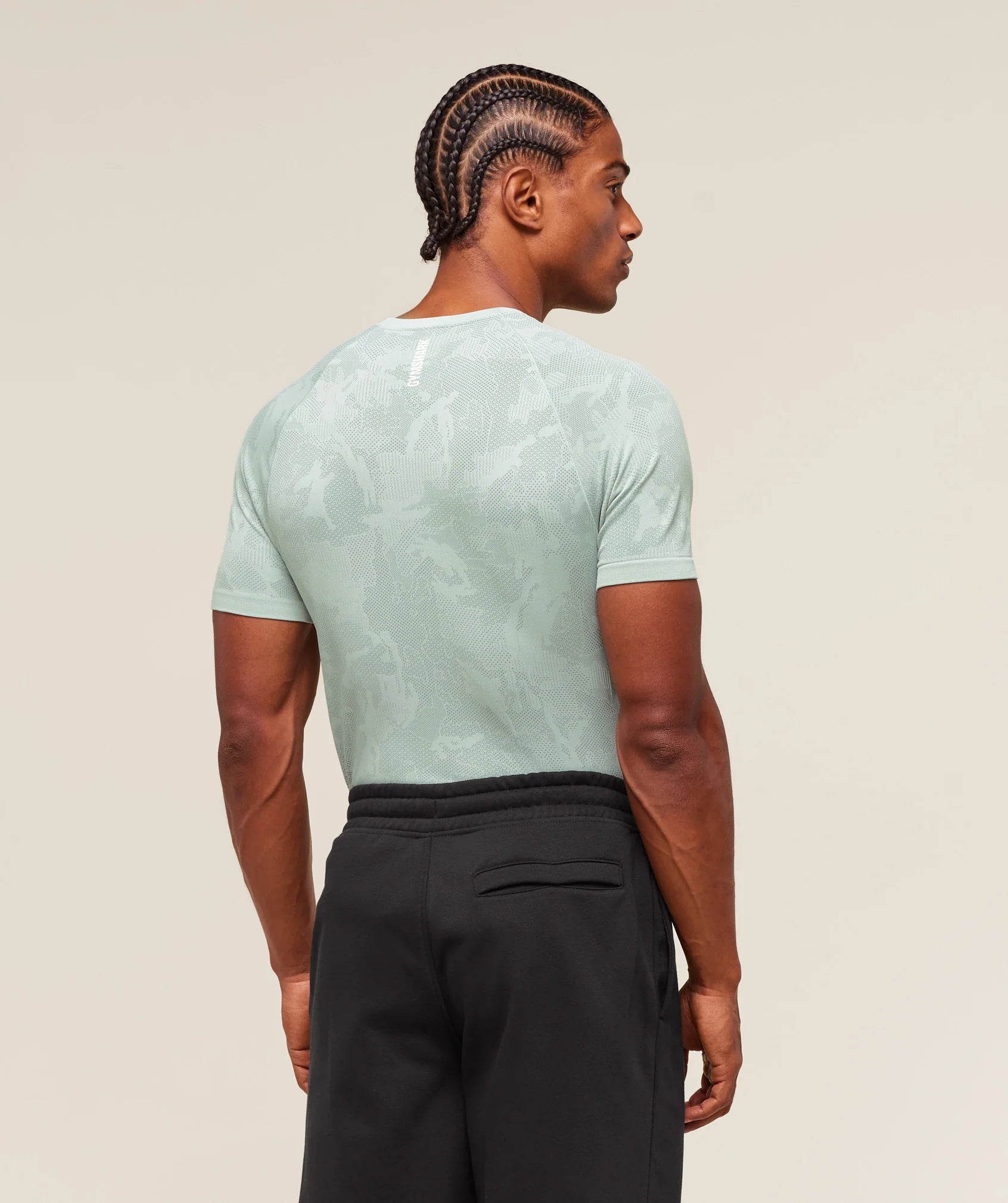 GEO SEAMLESS T-SHIRT PRE-ORDER
