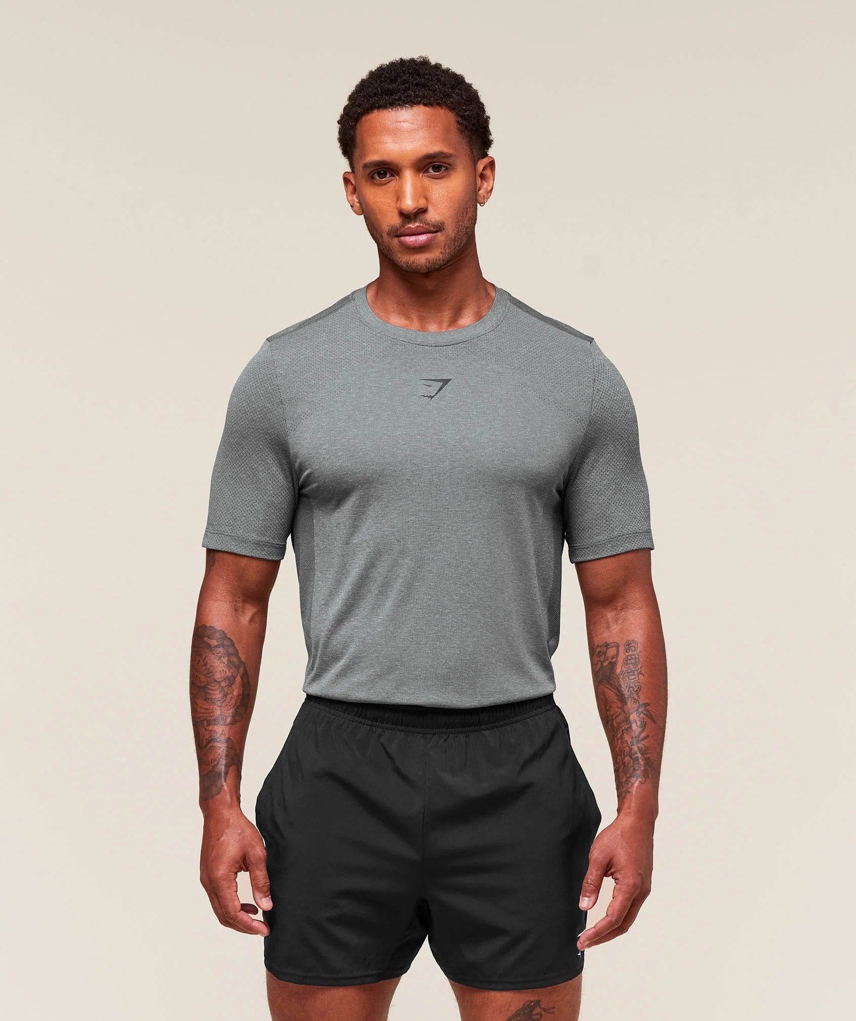 LIGHTWEIGHT SEAMLESS TSHIRT PRE-ORDER