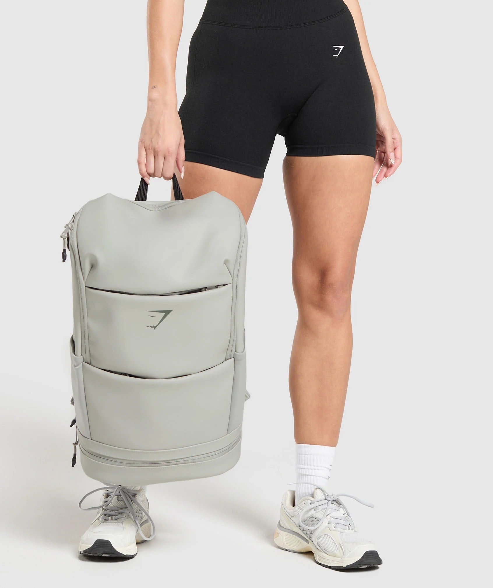 SLEEK BACKPACK PRE-ORDER