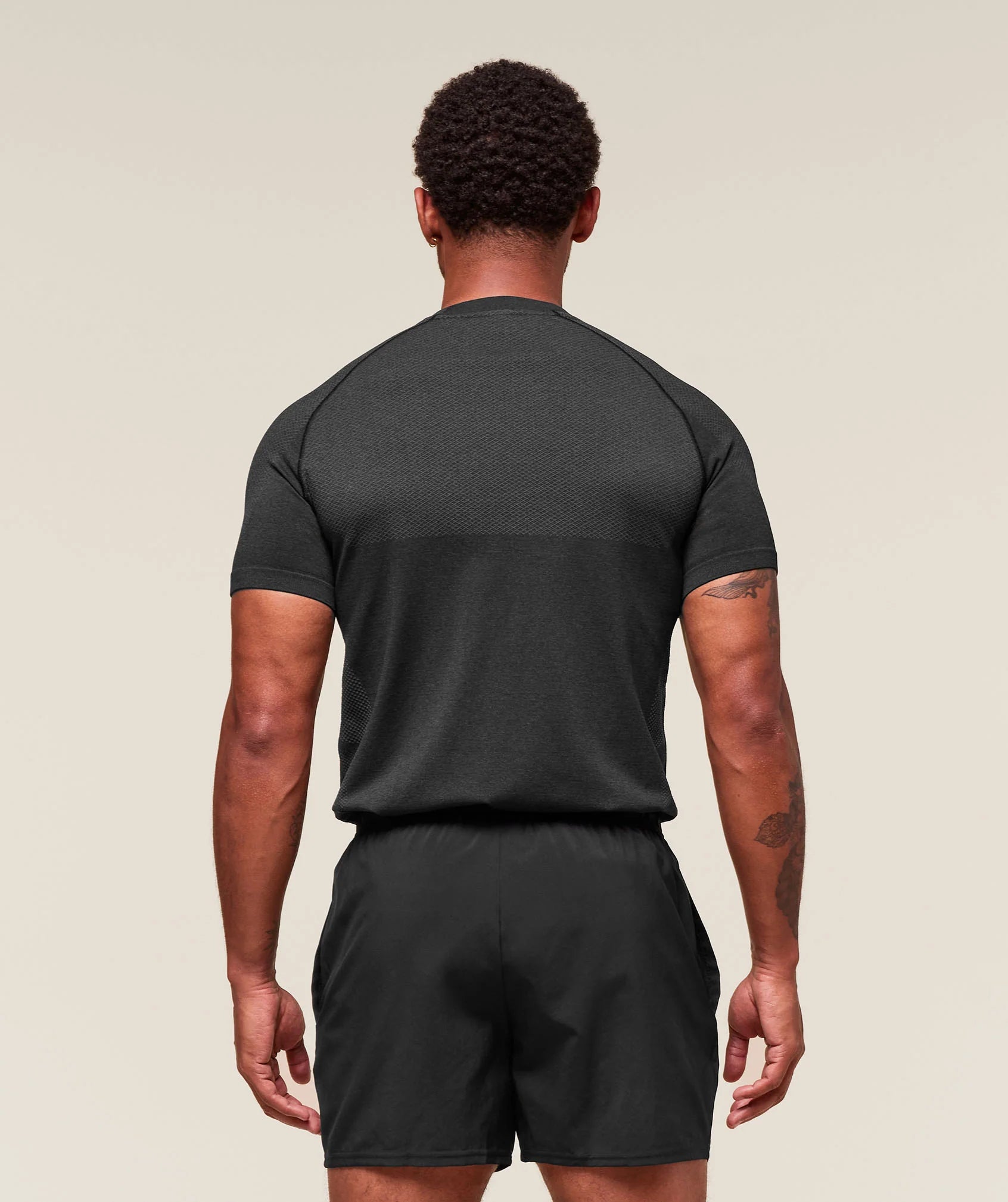 VITAL SEAMLESS T-SHIRT PRE-ORDER